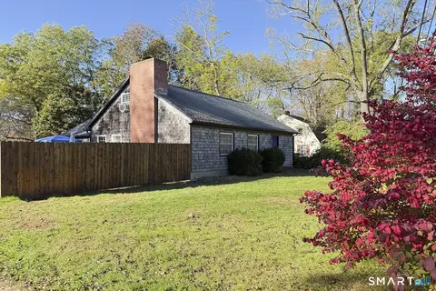 Exterior - 1039 Norwich Rd, Plainfield, CT 06374 photo 2 of 7