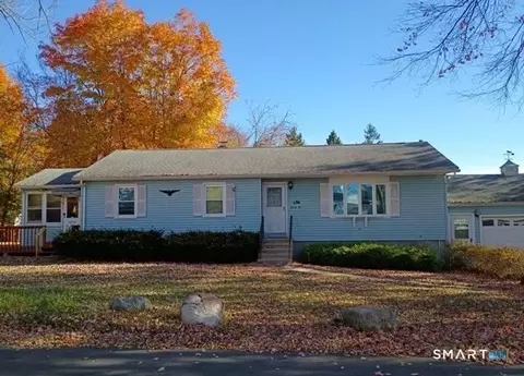 22 Houlton St, Watertown, CT 06779