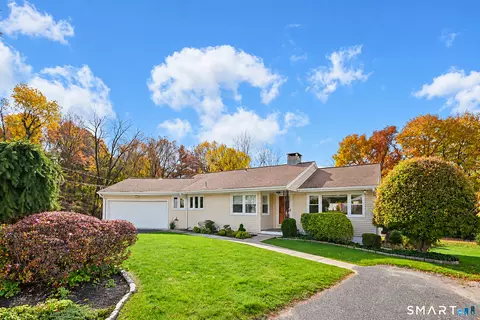 9 Terrace Dr, Bethel, CT 06801