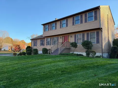 69 Cope Farms Rd, Farmington, CT 06032