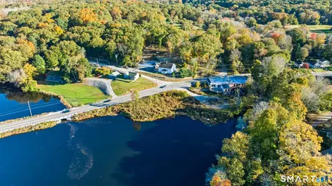 View/Area - 2 Middle Rd, Preston, CT 06365 photo 2 of 3