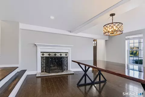 Dining - 2 Middle Rd, Preston, CT 06365 photo 2 of 2
