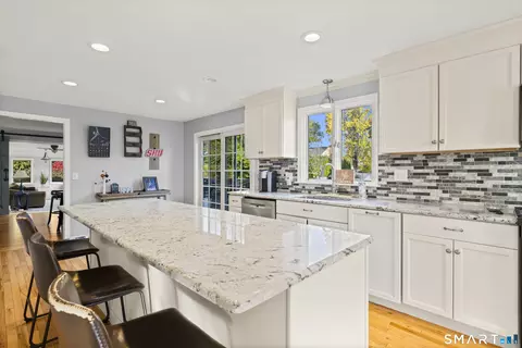 Kitchen - 41 Sunnyview Dr, Suffield, CT 06078 photo 2 of 4