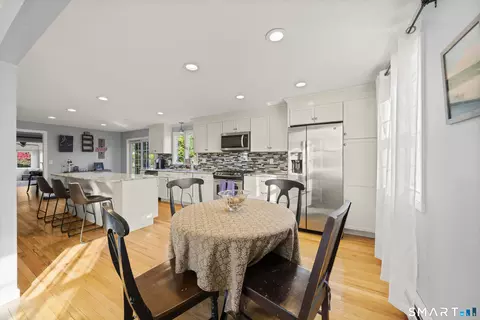 Kitchen - 41 Sunnyview Dr, Suffield, CT 06078 photo 1 of 4