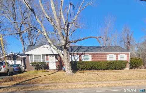 184 Hills St, East Hartford, CT 06118