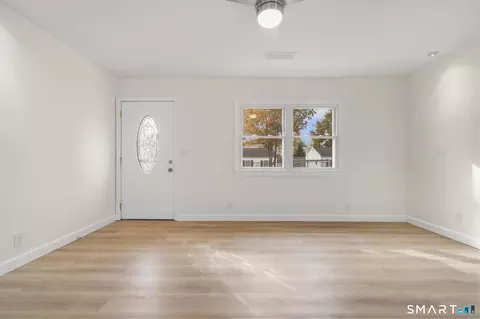 Living - 70 Circle Dr, Wallingford, CT 06492 photo 2 of 4
