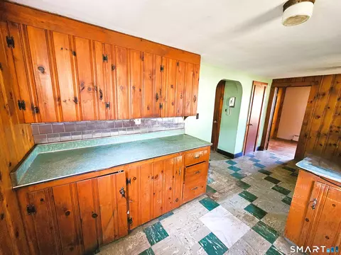 Kitchen - 1094 Pomfret Rd, Hampton, CT 06247 photo 4 of 4