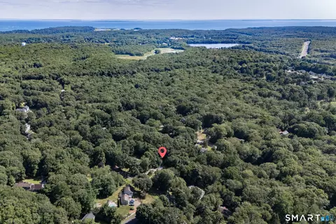85 Dean Rd, East Lyme, CT 06333
