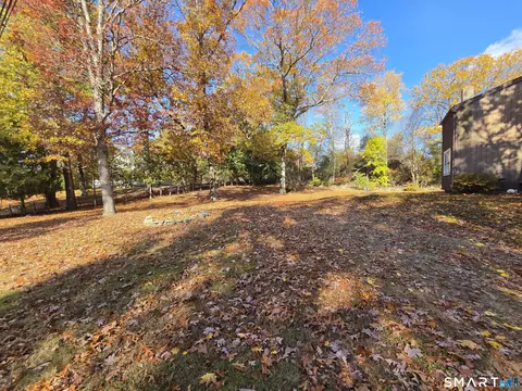 Exterior - 26 Douglas Dr, Plainfield, CT 06374 photo 3 of 5