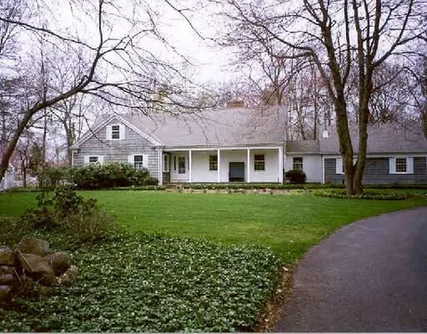 20 Old Hyde Rd, Weston, CT 06883 photo 1