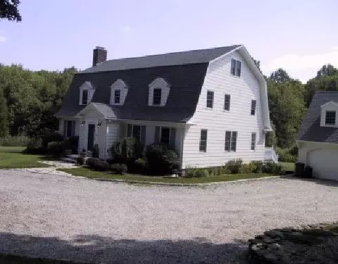 100 Webb Cir, Monroe, CT 06468 photo 1