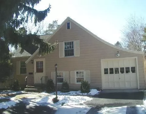 7 Scribner Ave, Norwalk, CT 06854 photo 1
