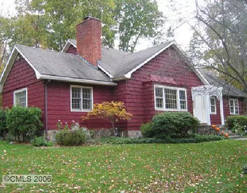 3285 Redding Rd, Fairfield, CT 06824 photo 1