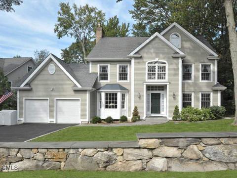 17 Lockwood Rd, Greenwich, CT 06878 photo 1