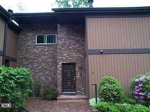 29 Hearthstone Dr, Brookfield, CT 06804 photo 1