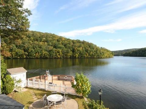 308 Great Quarter Rd, Newtown, CT 06482 photo 1