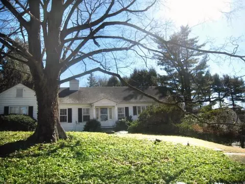 Undisclosed, Greenwich, CT 06830 photo 1
