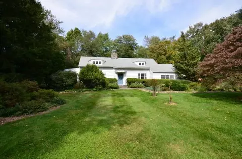 29 Greenleaf Ave, Darien, CT 06820 photo 1