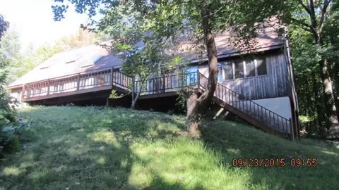 19 Topledge Rd, Redding, CT 06896 photo 1