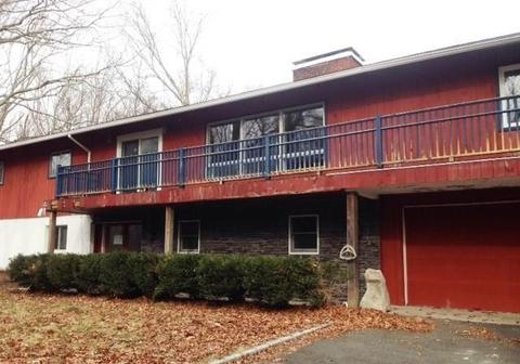 35 Jeremiah Rd, Sandy Hook, CT 06482 photo 1