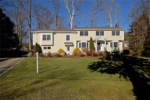 6 Wilson Ridge Rd E, Darien, CT 06820 photo 1