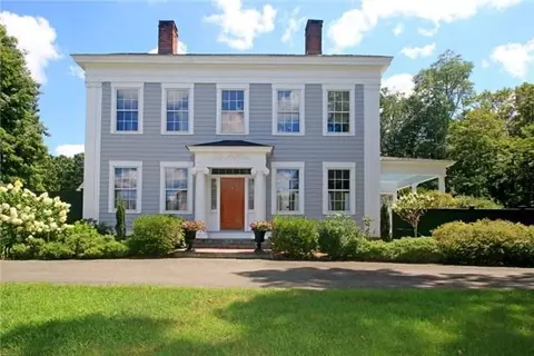 93 Toddy Hill Rd, Sandy Hook, CT 06482 photo 1