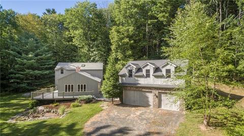77 Pierce Ln, West Cornwall, CT 06796 photo 1