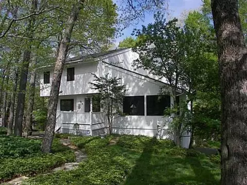 51 Merwin Brook Rd, Brookfield, CT 06804 photo 1
