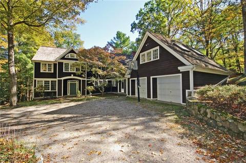 1 Mark Twain Ln, Redding, CT 06896 photo 1