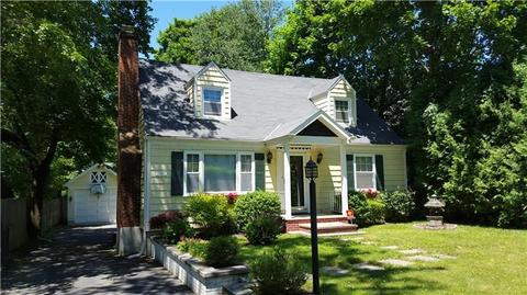 1695 Boston Post Rd, Darien, CT 06820 photo 1