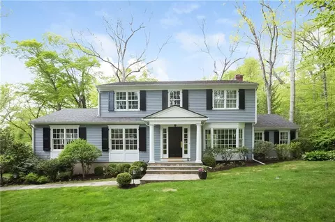 2 Lantern Ln, Darien, CT 06820 photo 1