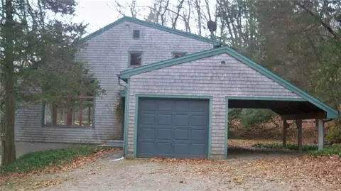 68 Jeremiah Rd, Sandy Hook, CT 06482 photo 1