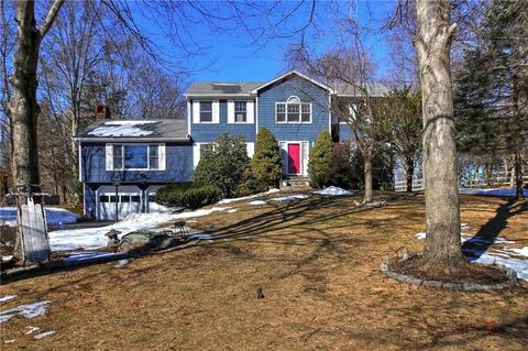 54 Hunter Ridge Rd, Monroe, CT 06468 photo 1