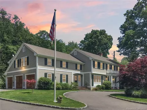 390 Middlesex Rd, Darien, CT 06820 photo 1