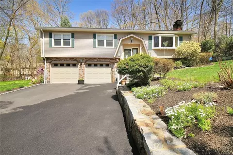 41 Bart Rd, Monroe, CT 06468 photo 1