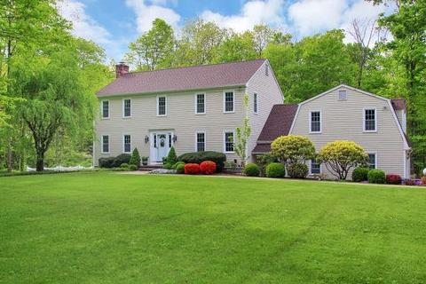 15 Fox Run Rd, Redding, CT 06896 photo 1