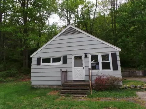 18 Lake Dr, Sandy Hook, CT 06482 photo 1