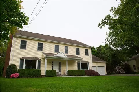76 Circle Dr, Greenwich, CT 06830 photo 1