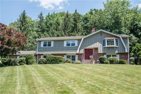 22 Bradley Dr, Monroe, CT 06468 photo 1
