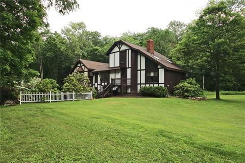 208 Simpaug Tpke, Redding, CT 06896 photo 1