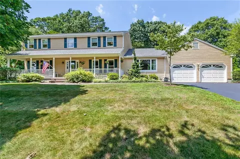 1990 Cutspring Rd, Stratford, CT 06614 photo 1
