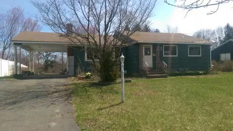 310 Barbara Rd, Middletown, CT 06457 photo 1