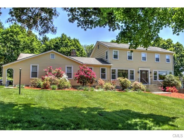 23 Pilgrim Ln, Monroe, CT 06468 photo 1