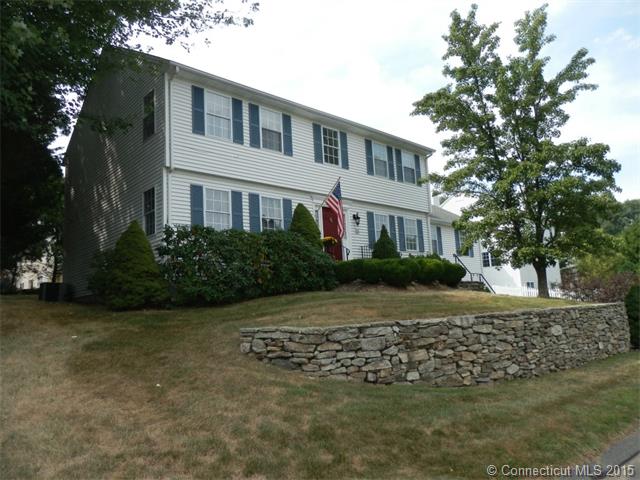 48 Old Colony Rd, Monroe, CT 06468 photo 1