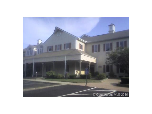 324 Elm St #202B, Monroe, CT 06468 photo 1