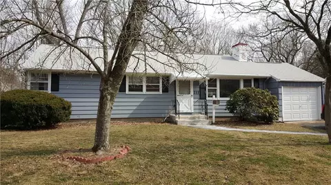 211 S New Rd, Hamden, CT 06518 photo 1