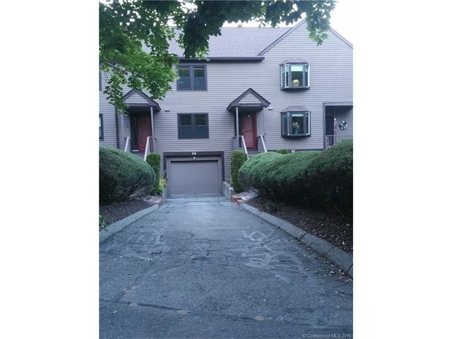 24 Boulder Ridge Rd, Monroe, CT 06468 photo 1