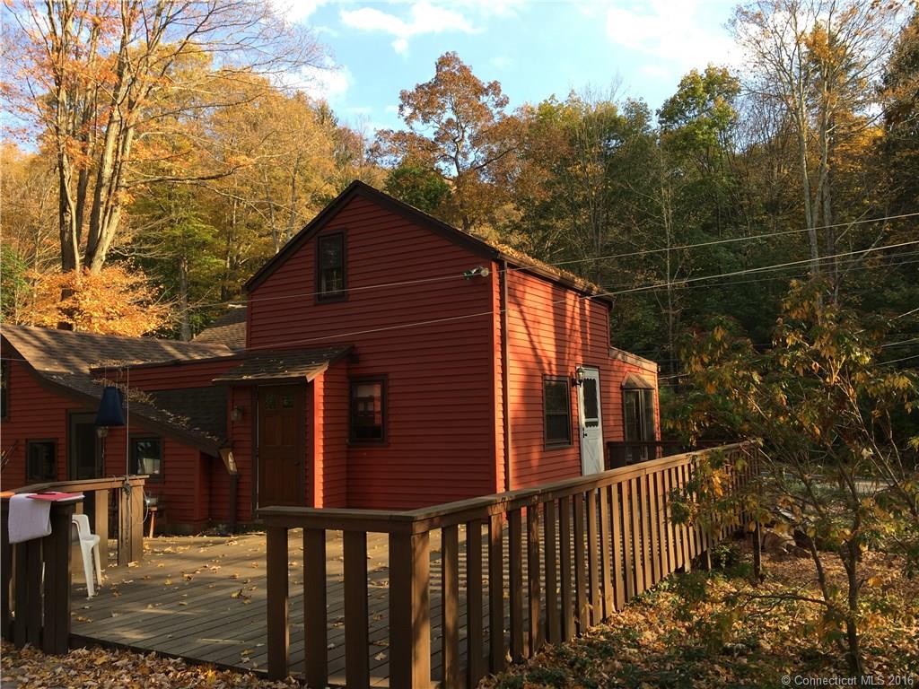 83 Pepper St, Monroe, CT 06468 photo 1