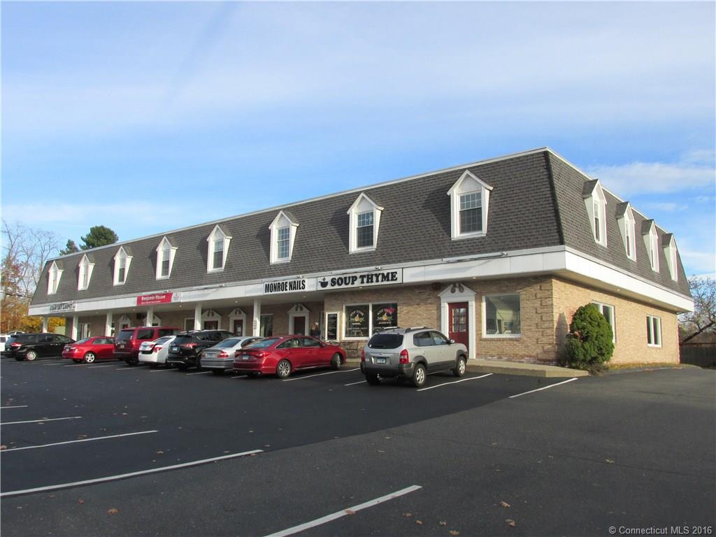 450 Monroe Tpke, Monroe, CT 06468 photo 1