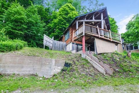 14 Edgelake Dr, Newtown, CT 06482 photo 1